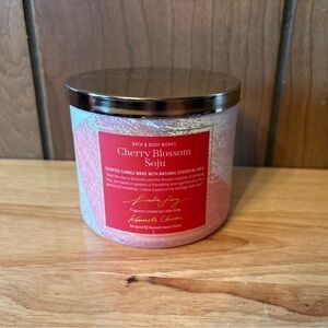 Bath & Body Works Cherry Blossom Soju 3 Wick Candle
